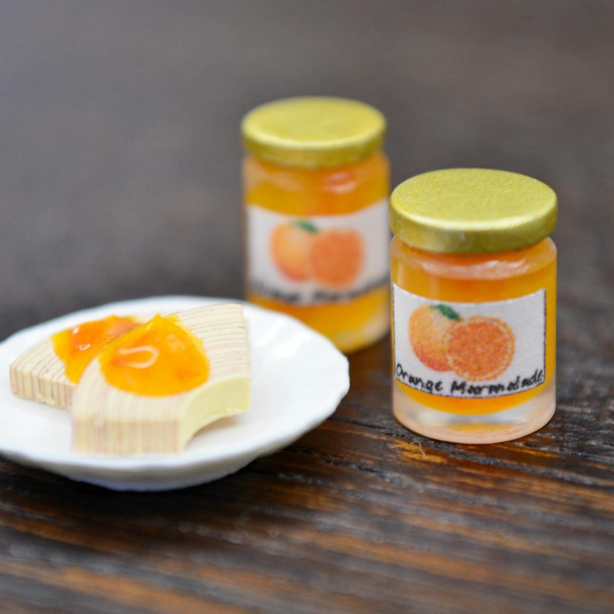 瓶入りのジャムを作ってみました ｖｏｌ １ くじら亭のミニチュアものづくり ミニチュアフードコレクション