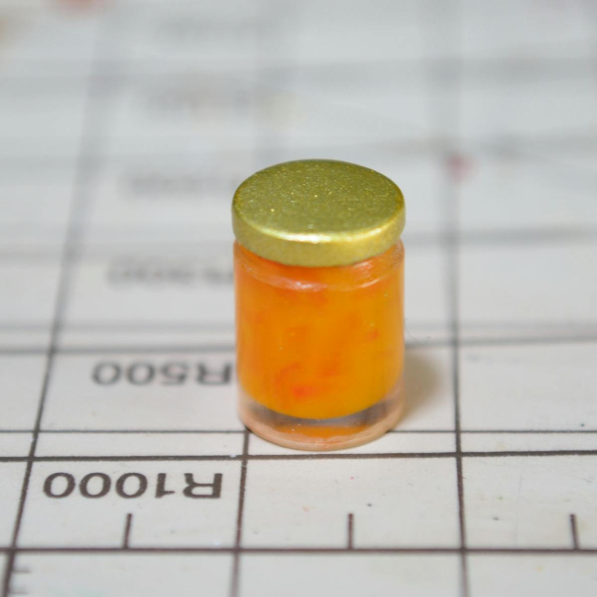 瓶入りのジャムを作ってみました ｖｏｌ １ くじら亭のミニチュアものづくり ミニチュアフードコレクション