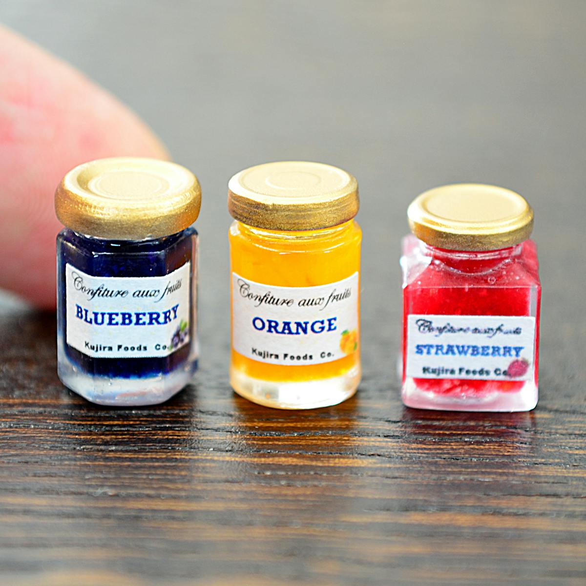 瓶入りのジャムを作ってみました ｖｏｌ ２ くじら亭のミニチュアものづくり ミニチュアフードコレクション