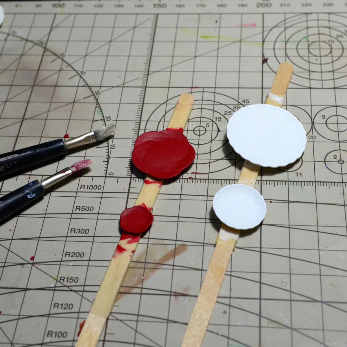 市販のシリコン型でお皿を作ってみました ｖｏｌ ２ くじら亭のミニチュアものづくり ミニチュアフードコレクション