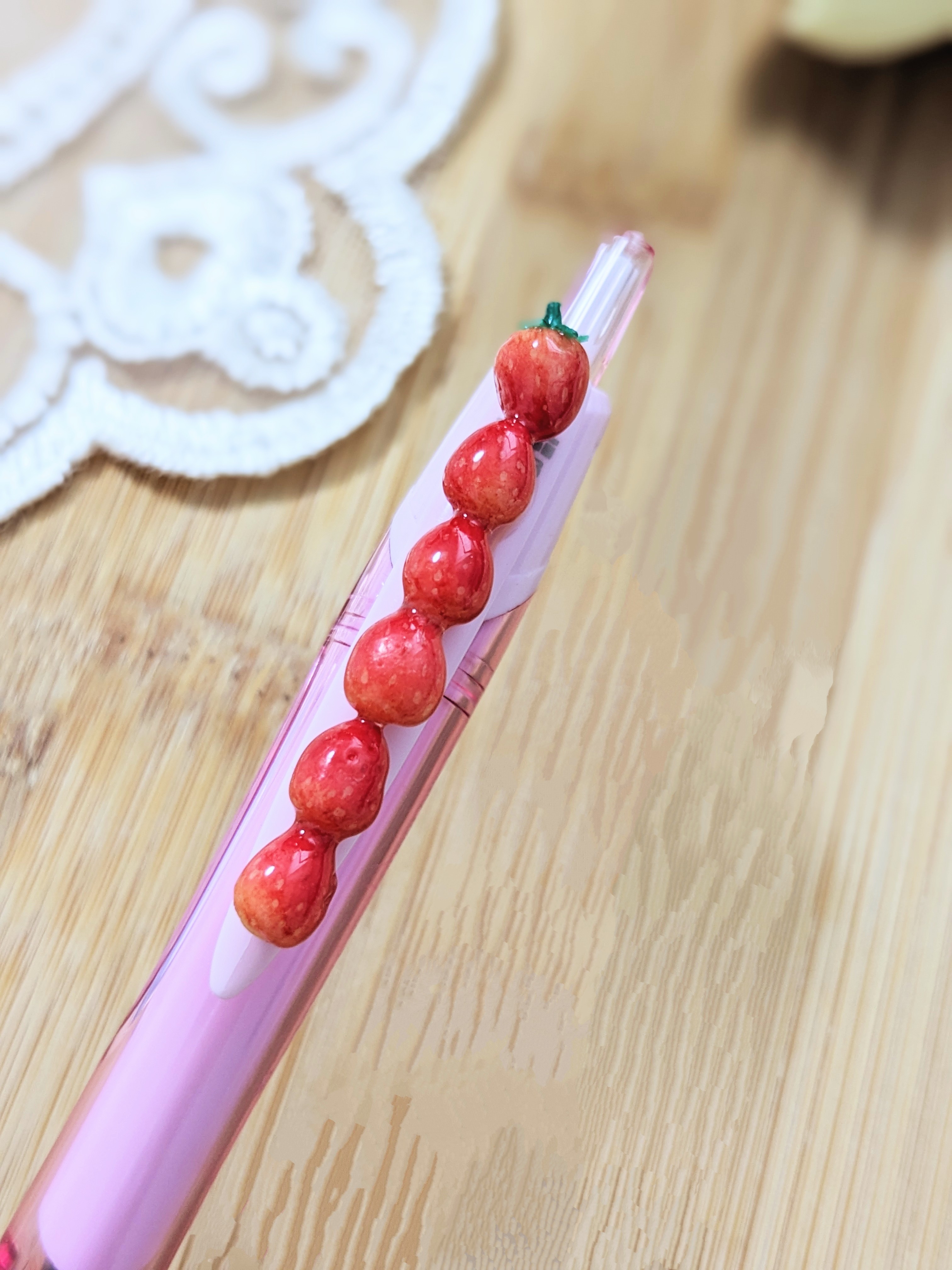 いちご飴のボールペン🍓 | ミニチュアフードコレクション